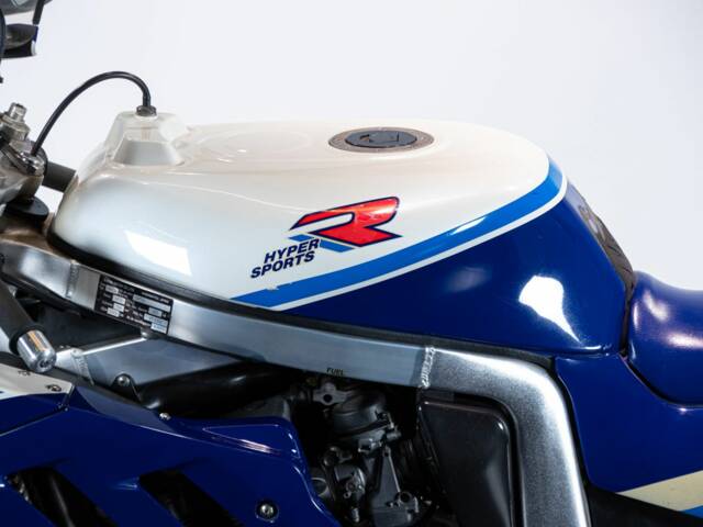 Suzuki GSX-R 750