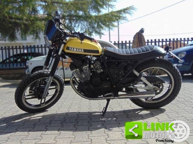 Bild 1/8 von Yamaha DUMMY (1985)