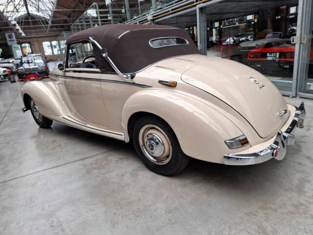 Mercedes-Benz 220 Cabriolet A