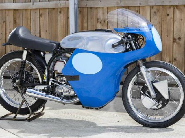 Norton Manx 40M