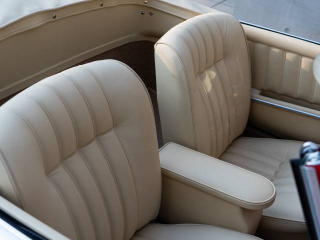 Mercedes-Benz 190 SL