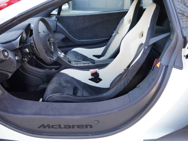 McLaren 675LT