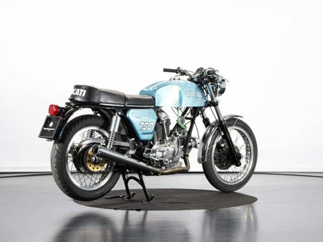 Ducati 750 GT