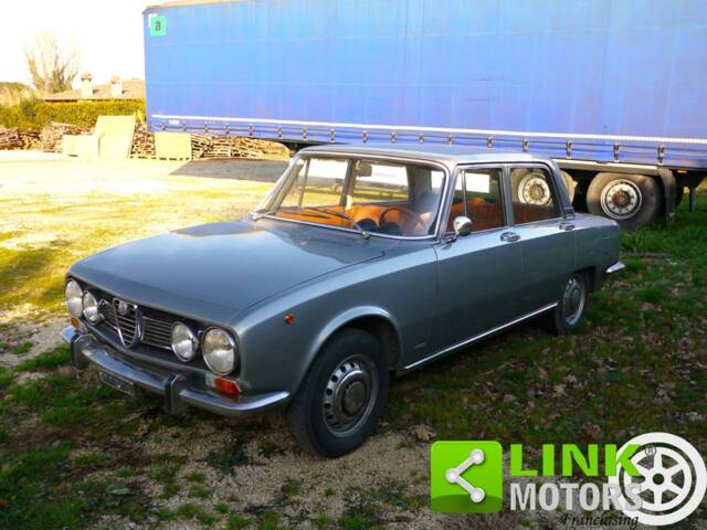 Image 1/10 of Alfa Romeo 1750 Berlina (1972)