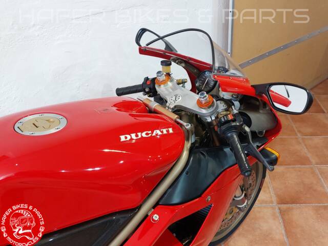 Ducati 916