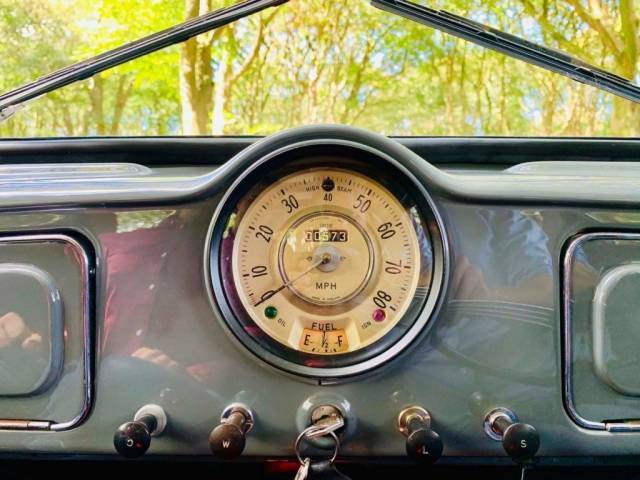 Morris Minor 1000 Traveller
