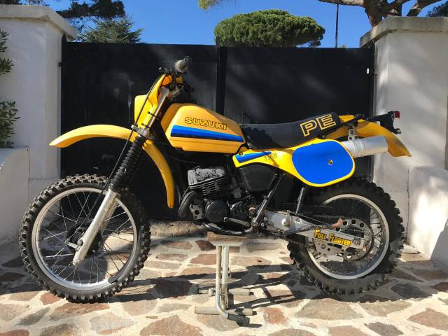 Image 1/10 of Suzuki DUMMY (1982)