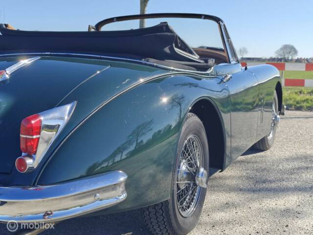 Jaguar XK 150 DHC