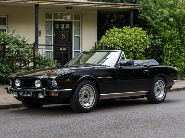 Image 1/31 of Aston Martin V8 EFi Volante (1987)