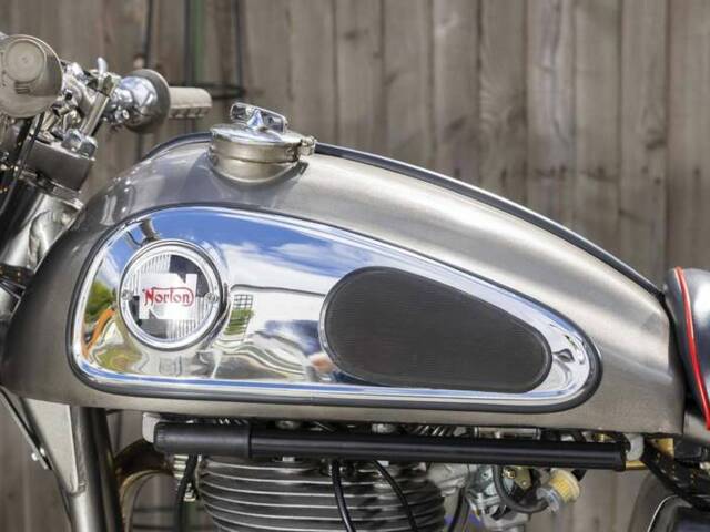 Norton Model 30 International