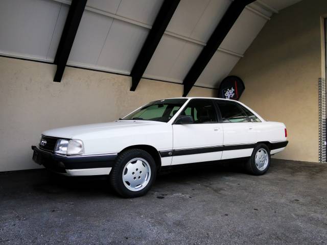 Audi 100 - 2.3 quattro