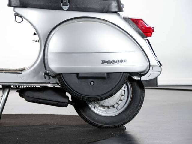 Piaggio Vespa P 200 E