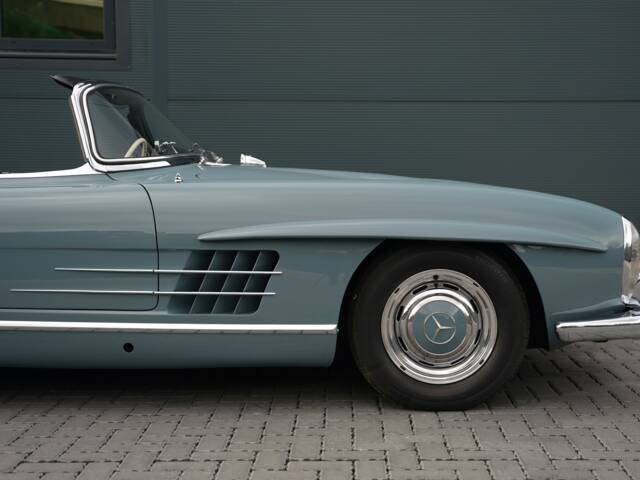 Mercedes-Benz 300 SL Roadster
