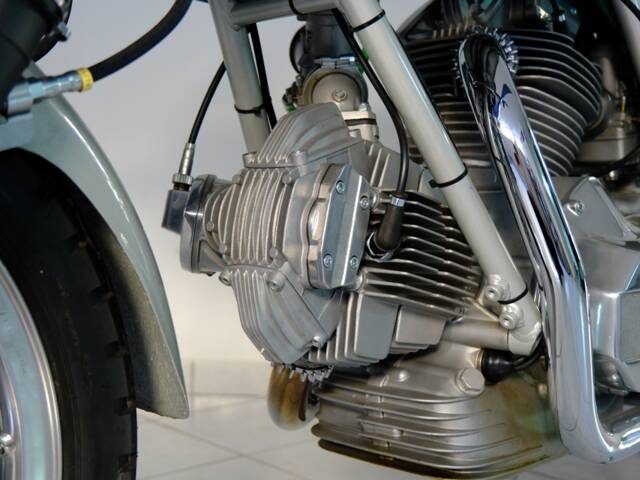 Ducati 900 SS