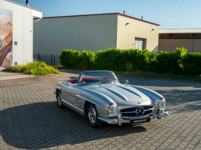 Mercedes-Benz 300 SL Roadster