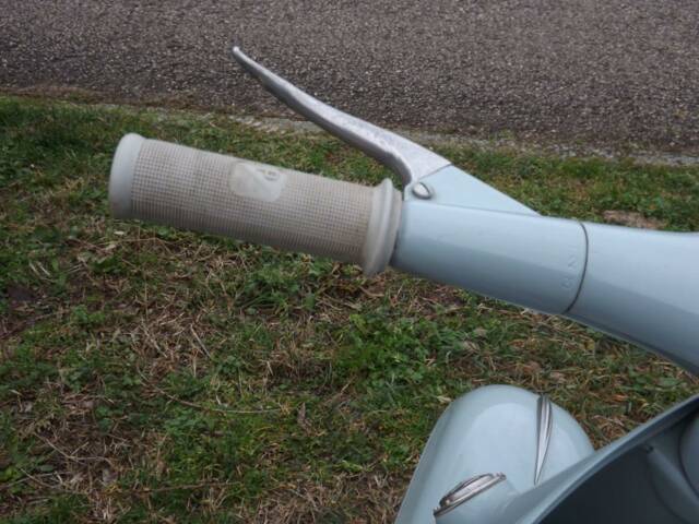 Piaggio Vespa 125