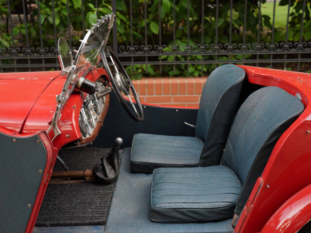 Singer 9 Sports