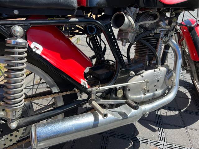 Ducati 350 Sport Desmo