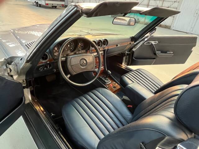 Mercedes-Benz 500 SL