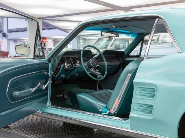 Ford Mustang 289