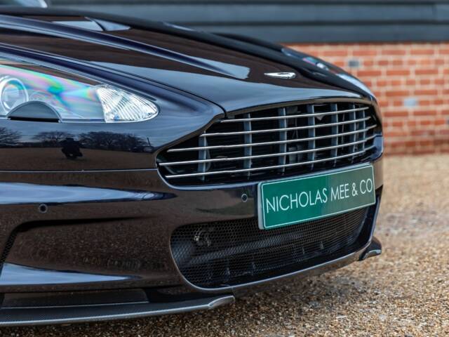 Aston Martin DBS Volante