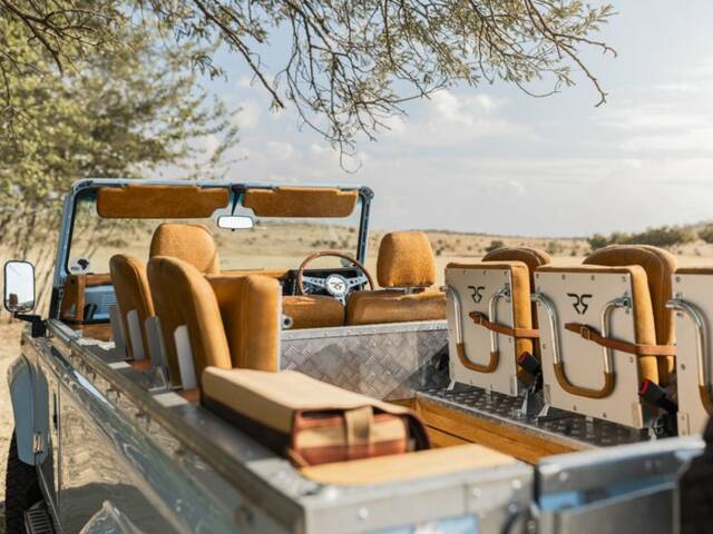 Land Rover 110
