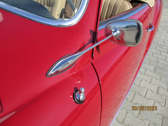 Volkswagen Karmann Ghia 1200