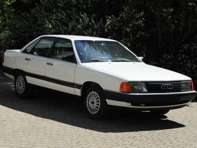 Audi 100 - 2.0