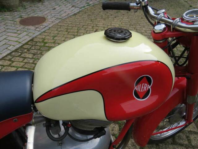 Gilera 150 Sport