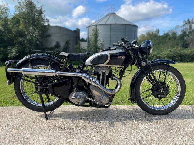 Triumph 3 H