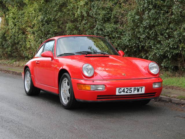 Porsche 911 Carrera 4