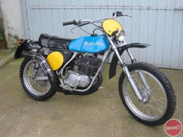 Immagine 1/4 di Ducati DUMMY (1975)