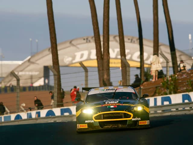 Aston Martin DBR9 GT1