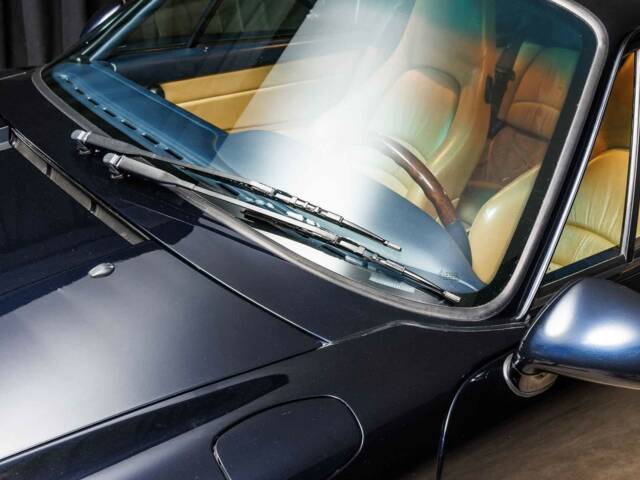 Porsche 911 Carrera