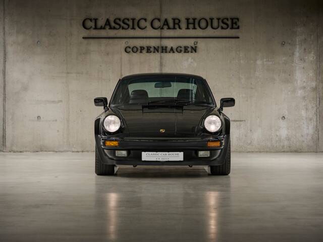 Porsche 911 Turbo 3.3