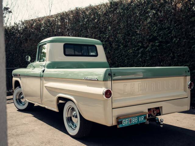 Chevrolet Apache Fleetside