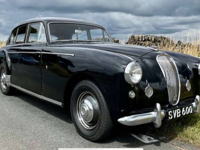 Image 1/17 of Lagonda 3 Litre MK II (1957)