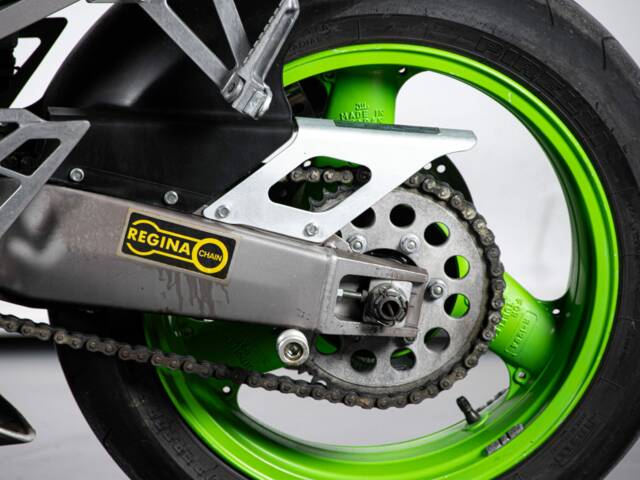 Kawasaki ZX-R 750