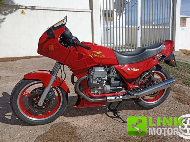 Bild 1/10 von Moto Guzzi DUMMY (1989)