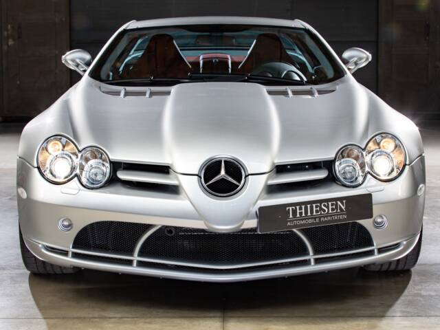 Mercedes-Benz SLR McLaren