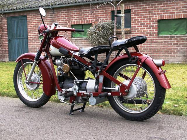 Afbeelding 1/26 van Nimbus DUMMY (1948)