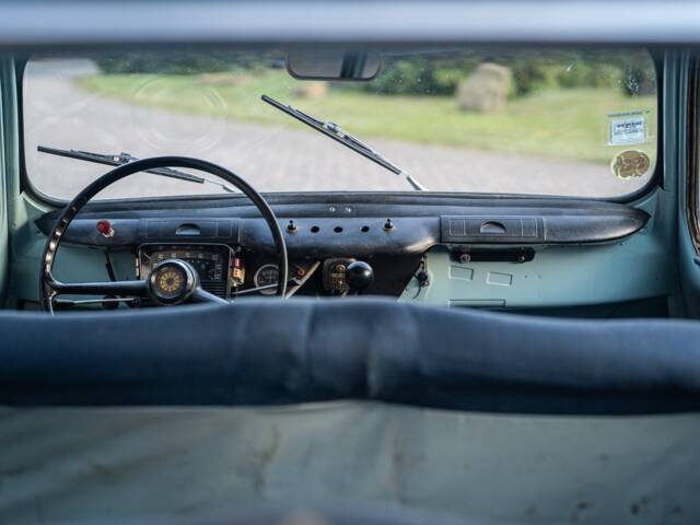 Renault R 4 Super
