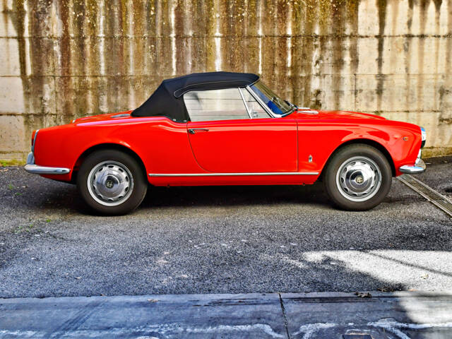 Alfa Romeo Giulia 1600 Spider