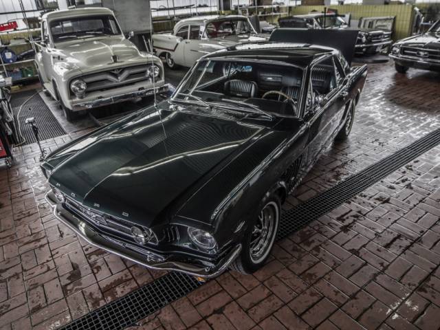 Ford Mustang 289