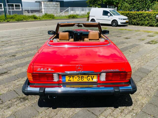 Mercedes-Benz 380 SL