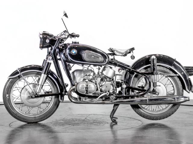 Image 1/17 de BMW DUMMY (1961)