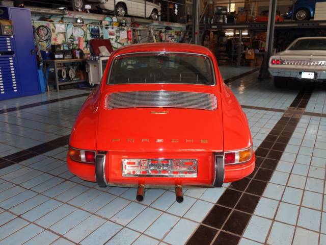Porsche 911 2.2 T