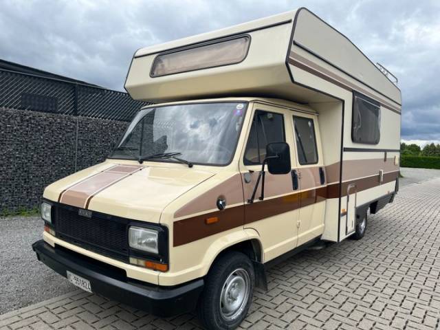 Imagen 1/7 de FIAT Ducato Camper 2.5 TD (1983)