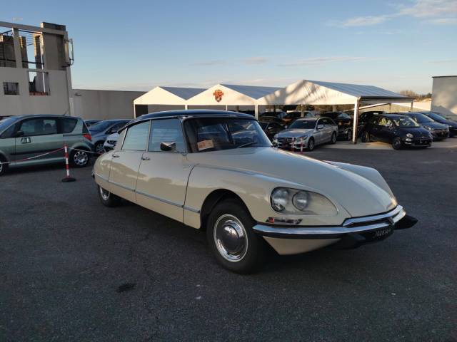Image 1/32 of Citroën DS 20 (1971)