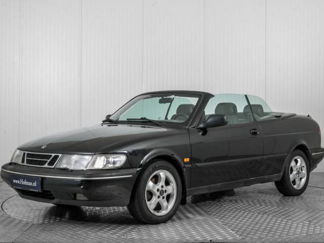 Bild 1/50 von Saab 900 2.3i 16V (1994)